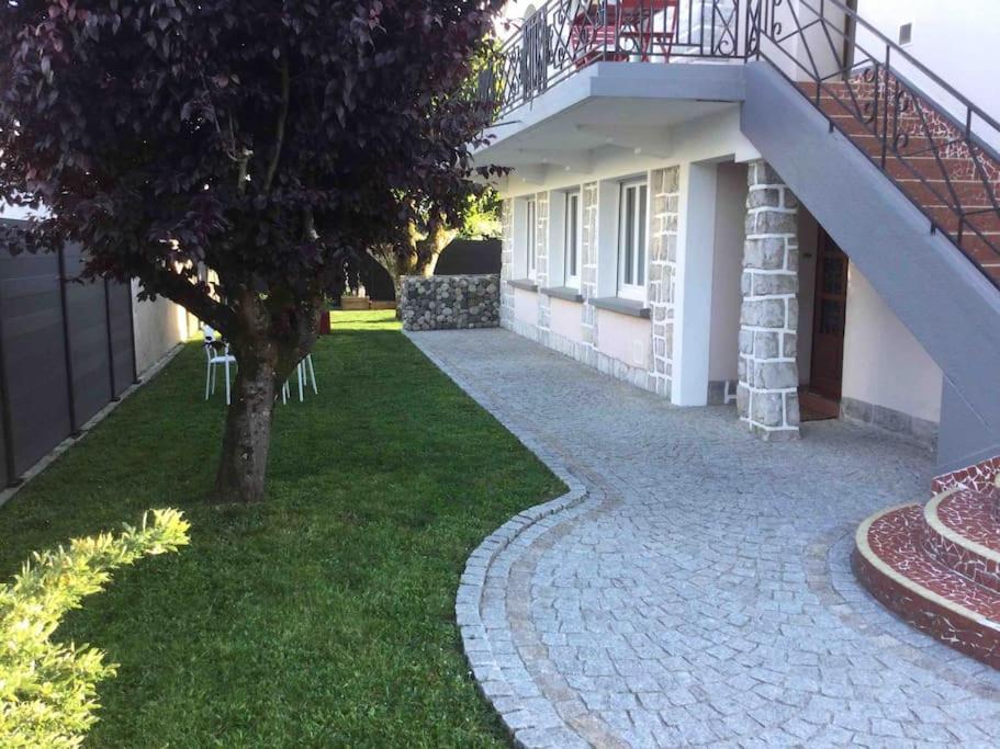 Appartement Dans Villa Pau Bagian luar foto