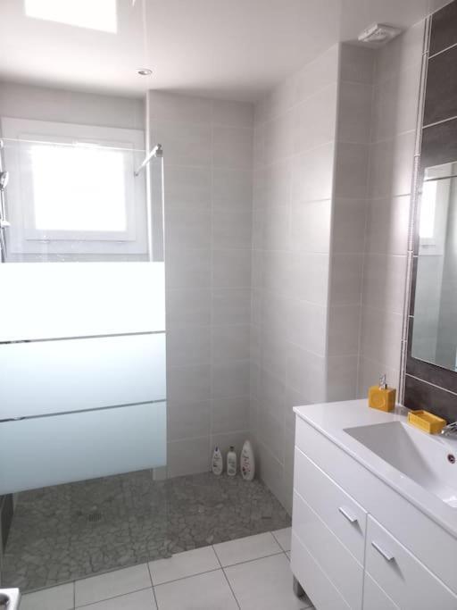 Appartement Dans Villa Pau Bagian luar foto